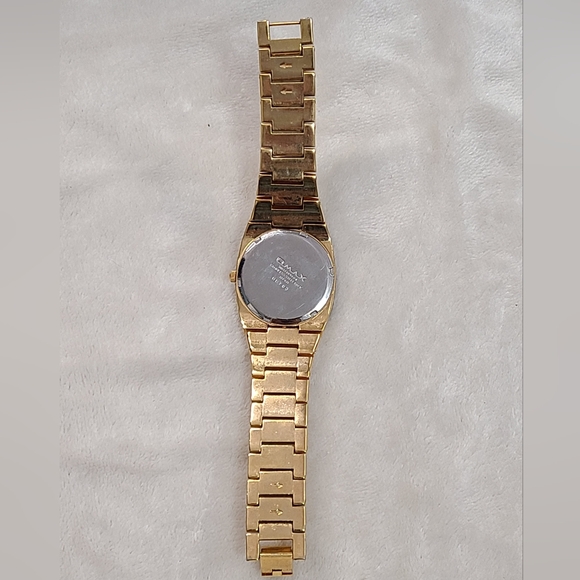 Omax Women's Two Tone Watch HB793 - Picture 3 of 5